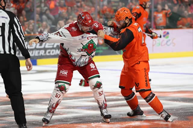 Steelers captain drops the gloves in the home opener