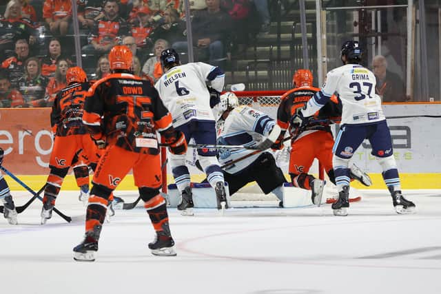 Olivier Archambault on the score sheet in the Steelers win