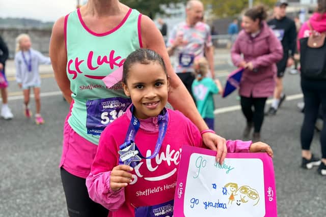 A team of 120 runners took on the Sheffield 10K, raising £24,000 in support of St Luke’s, while young supporters taking part in the Mini and Junior Runs added a further £3,300 to the fundraising total.