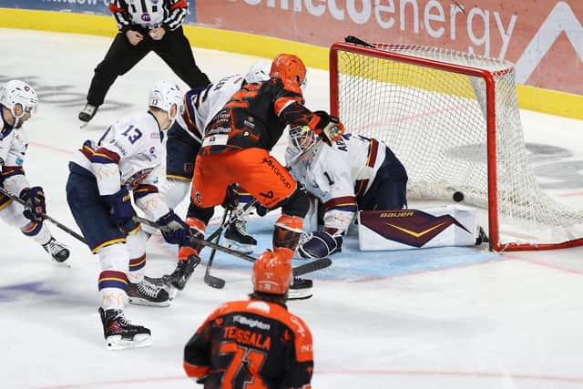 Tim Gettinger had the Steelers on the board with the first goal