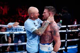 Praise from his dad Grant - Dalton Smith after beating Alberto Puello Picture By Mark Robinson Matchroom Boxing