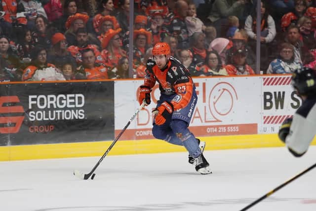 Tim Gettinger in action on Sunday Vs Fife Flyers