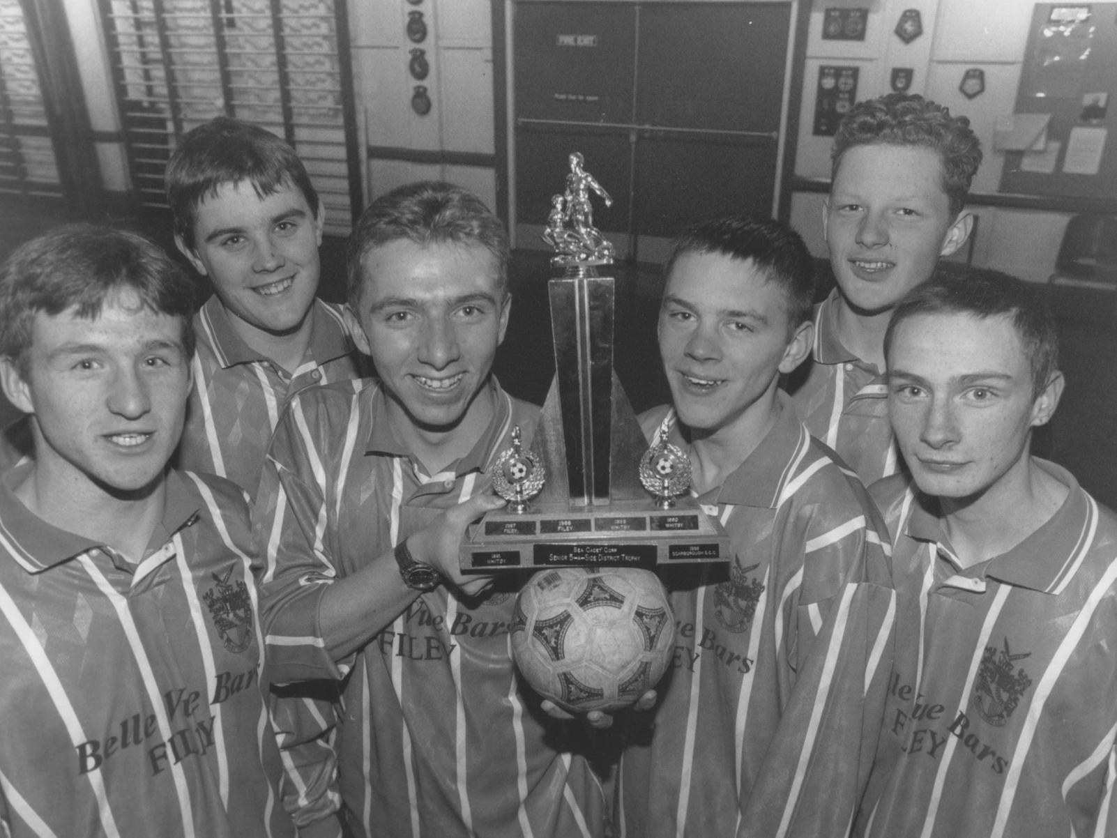 Do you recognise anyone on this week's Retro Spotlight? Tweet @SN_Sport