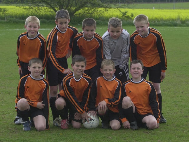 Do you recognise anyone on this week's Retro Spotlight? Tweet @SN_Sport