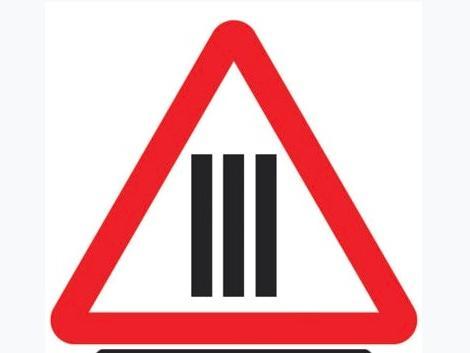 Some lanes on roads with multiple heading in each direction are barely wide enough for many of the larger cars as well as vans, lorries and buses.Drivers need to be warned so they can take extra care and avoid clipping or confrontations.