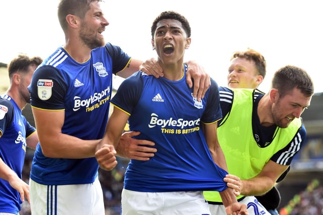 Birmingham City wonderkid Jude Bellingham is said to have four clubs ready to meet his 30m asking price, with Manchester United, Chelsea, Bayern Munich and Borussia Dortmund all keen. (Birmingham Mail)