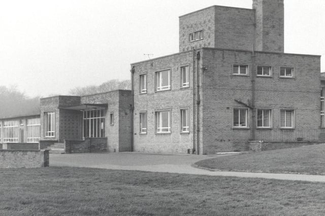 Did you go to school here in the 1980s? Iveson House Primary on Iveson Rise.