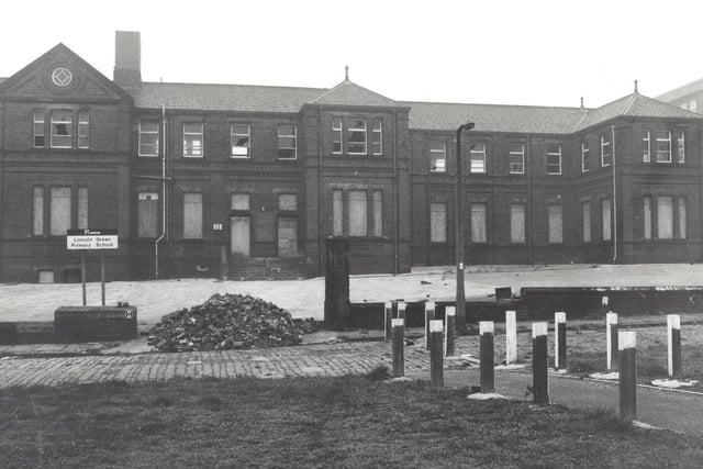This school started life as Beckett Street Board School before becoming Lincoln Green Primary. The building was demolished and the site is now a car park for St. James's Hospital.