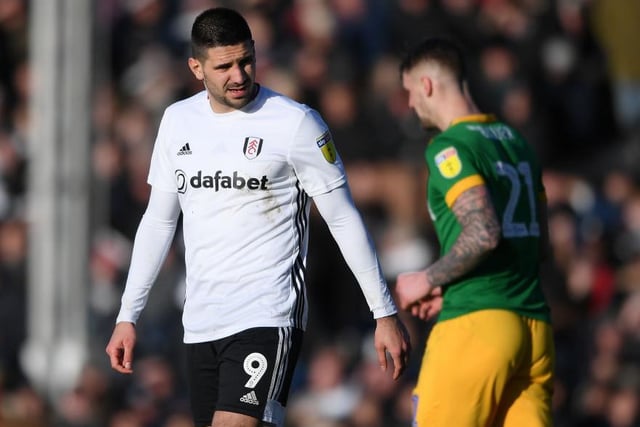 BBC pundit Noel Whelan has urged Leeds United to sign Fulham striker Aleksandar Mitrovic, a reported Tottenham target, for 35m if they are promoted. (Football Insider)