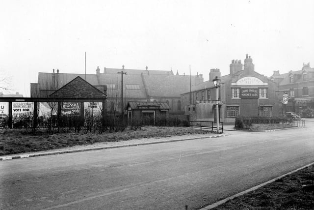 Station Road looking towards Austhorpe Road. To the right can be seen the Travellers Rest pub which fronts onto Austhorpe Road. Beyond the Methodist Church and Church Institute are visible