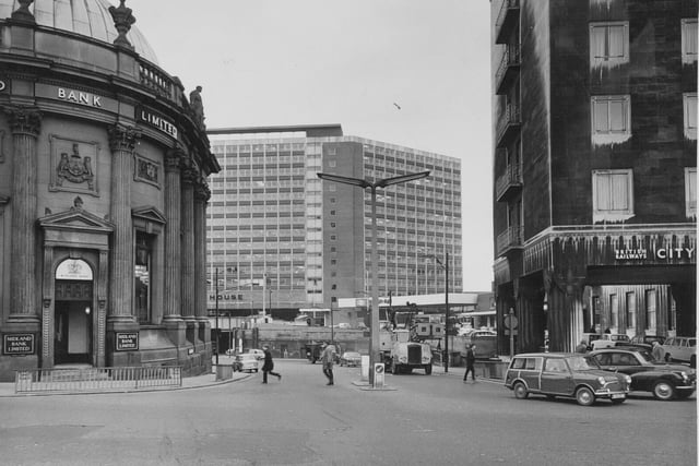 Boar Lane with its junction with Bishopgate in February 1967.