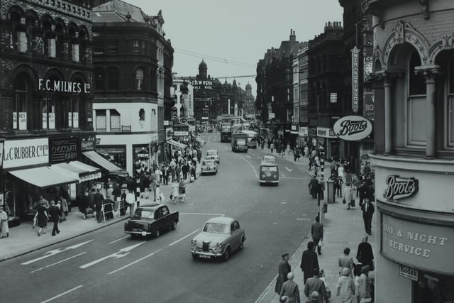 Boar Lane from the Griffin Hotel looking towards the Corn Exchange in August 1962.