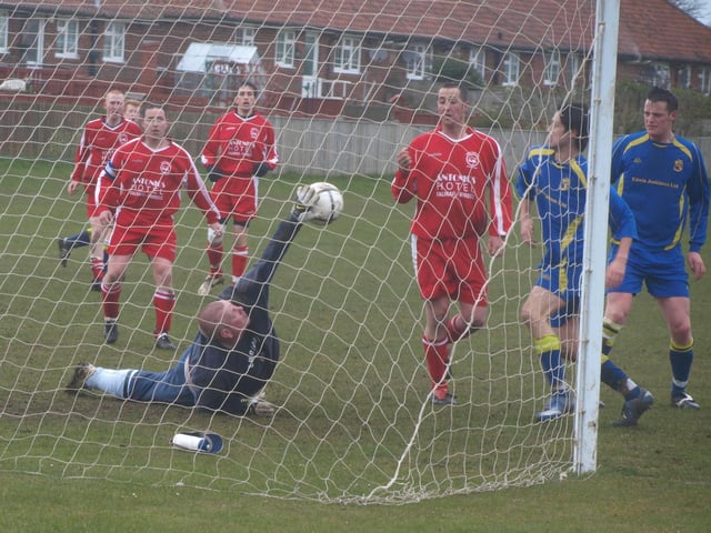Recognise anyone? Tweet us @SN_Sport