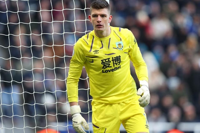 Burnley expect Nick Pope to be lured away from Turf Moor this summer with Chelsea very keen on the England goalkeeper. (TEAMTalk)