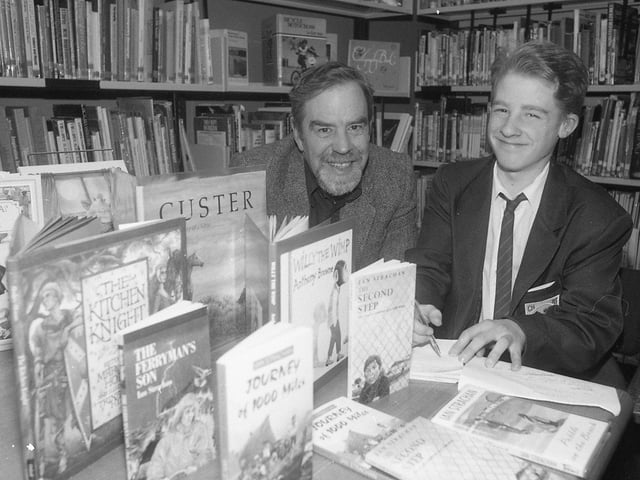 Author Ian Strachan has seen the writing on the wall at a Kirkham school - and he's working closely with youngsters to bring out the writers in them. He is among a group of guests visiting Carr Hill High School for a week of artistic inspiration. Pictured above Carr Hill pupil Gary Bartlett interviews author Ian Strachan