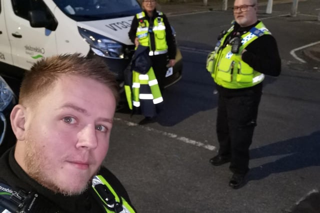 Patrolling local areas with the police, educating the public for the second time today at Albert prom. Remember guys don't travel if it's not essential please! Adhere to rules and guidelines!