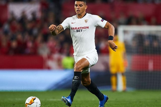 Elsewhere, Jurgen Klopps Reds are reportedly pushing hard to sign Sevilla defender Diego Carlos, though the Spanish outfit are holding out for around 62m. (Estadio Deportivo)