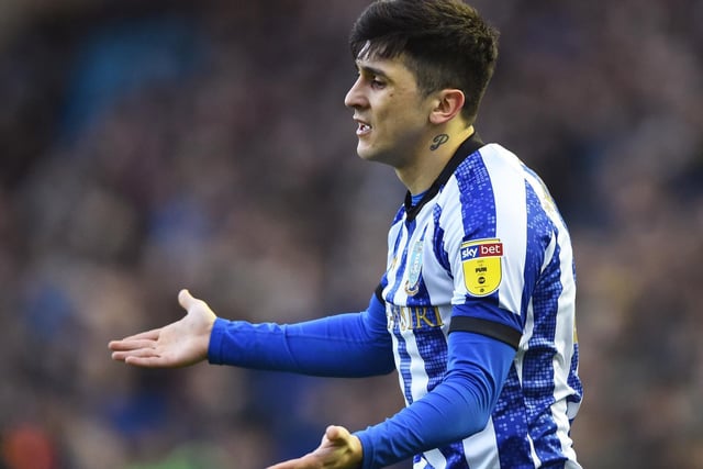 Sheffield Wednesday could be set to lose a key trio of players, with Fernando Forestieri, Atdhe Nuhiu and Kieran Lee yet to be offered new deals despite their summer expiry. (The Star)