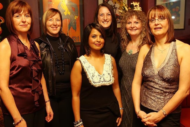 Lynn Siddall, Paula Miller, Amita Buttoo, Lindsay Taylor, Kate Graham and Angela Bottomley at La Cachette, Elland back in 2008.