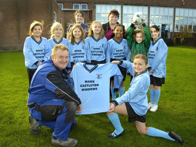 Recognise anyone? Tweet @SN_Sport
