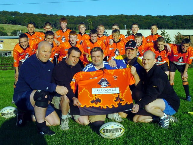 Do you recognise anyone in this week's Retro Spotlight? Tweet us via @SN_Sport