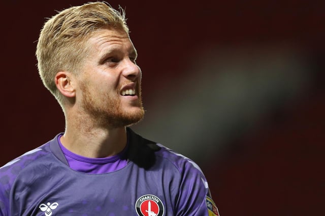 An ex-Manchester United goalkeeper? That'll do the job! The former England U21 ace is snapped up following his release with Charlton Athletic. At the age of 30, he's still got some years in him.