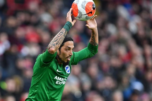 Brighton full-back Ezequiel Schelotto has failed to rule out a return to Sporting Lisbon in the future, though is focused on helping the Seagulls avoid relegation. (O Jogo)