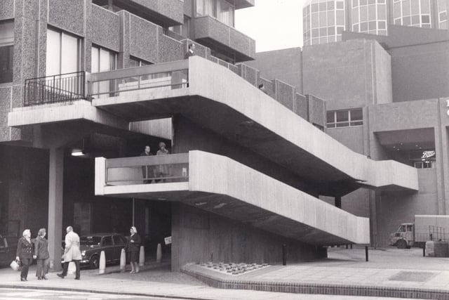 Remember this elevated walkway from the Bond Street Shopping Centre across Park Row? This photo was taken in October 1977.
