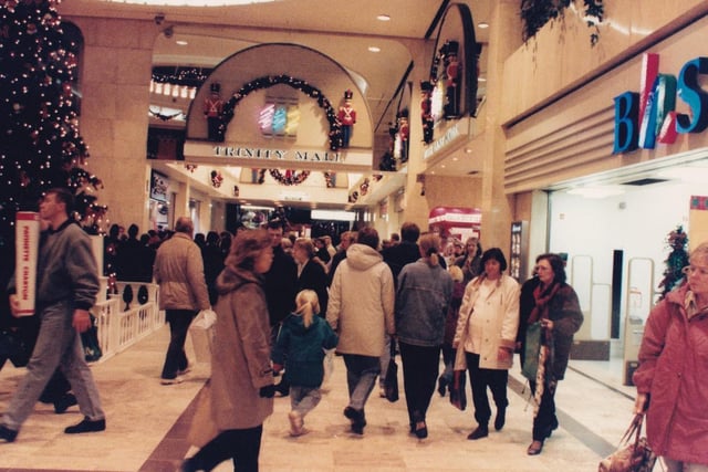 Shoppers were out in force in December 1992.