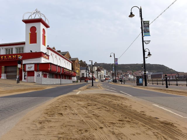 There were few people or cars on the Foreshore.
