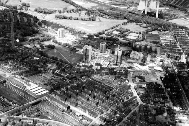 The top area of this aerial view shows Gotts Park with Kirkstall Power Station on the right, now demolished.