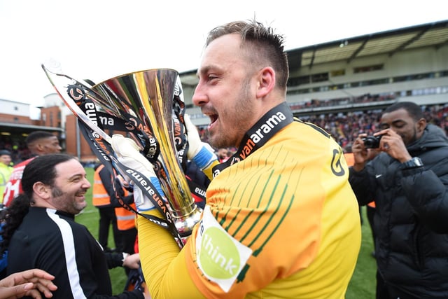 Former Luton Town 'keeper Dean Brill has voiced concern over the 2019/20 Championship campaign being scrapped, contending that there are "too many variables" for it to work. (Luton Today)