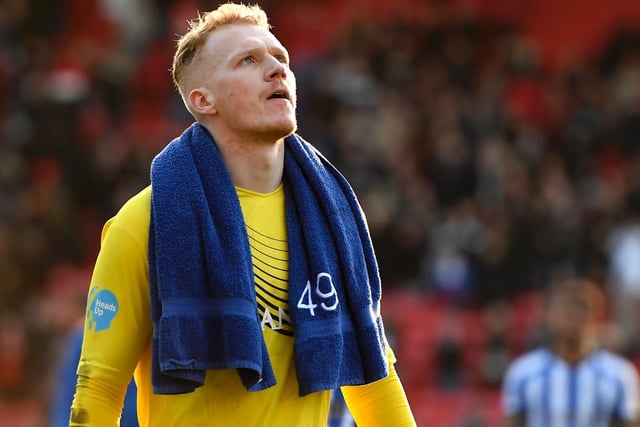 Sheffield Wednesday 'keeper Cameron Dawson has revealed he's relieved owner Dejphon Chansiri had his misconduct charge dropped last month, and praised him for the "huge" investment he's made in the club. (Daily Mirror)