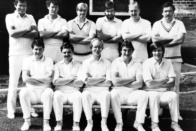 Old Modernians of the Leeds League. Back: Dave Earnshaw, Richard Eastwood, Guy Brereton, Jonathan D'Arcy, Ian McDougall, Dave Borrill. Front: Neil Bowden  Dave Tee, Chris Walker, captain, Stephen Greenfield and Terry Glover.