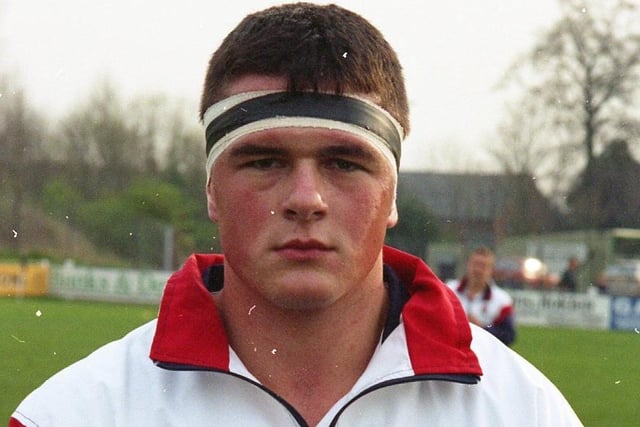 Kirkham Grammar prop David Giles played for the England U18  rugby team in an entertaining schoolboy international at Preston Grasshoppers. They beat Scotland 18 Group 55-18. David was awarded his cap at the after-match dinner
