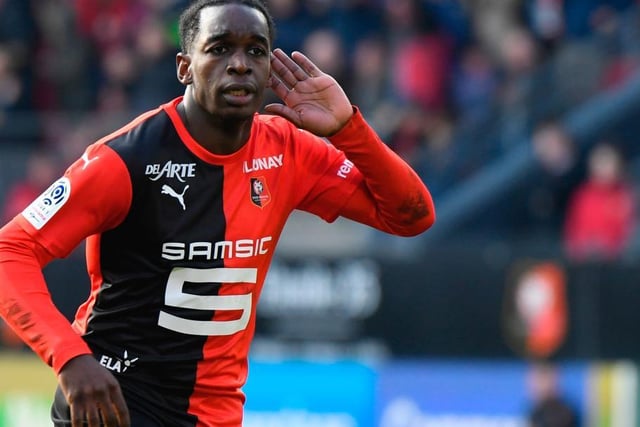 Manchester United are considering a move for Rennes midfielder Faitout Maouassa, a player Newcastle United tried to sign for 7m in January and remain interested in. (LEquipe)