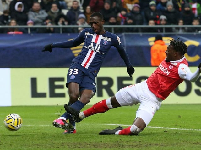 Leeds and Newcastle have been dealt a blow in their reported pursuit of PSGs Tanguy Kouassi with RB Leipzig believing they have won the race for the defender. (LEquipe)