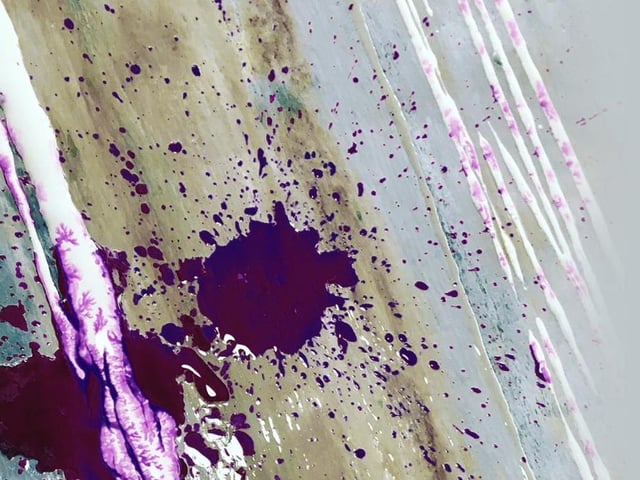Explore watercolour mark-making, paired with some mixed media patterns and doodles. All abilities welcome and all you need is some watercolour paints, paper, a paintbrush and some different coloured pens.