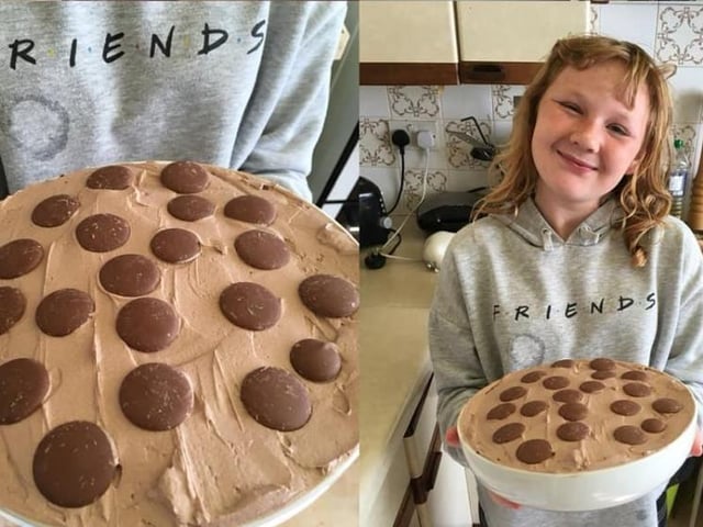 Helen Speak shared this photo of a delicious looking cake with giant chocolate buttons.