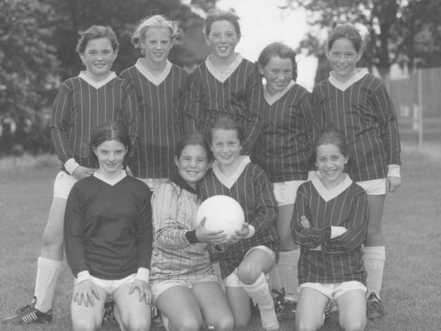 Do you recognise anyone? Tweet @SN_Sport