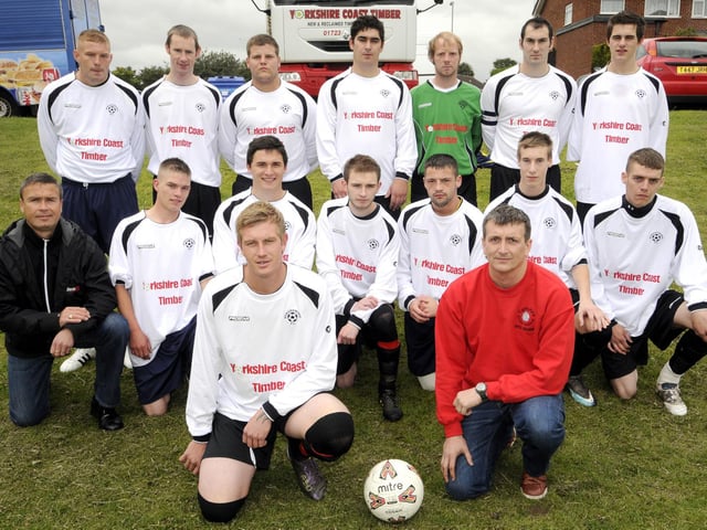 Do you recognise anyone? Tweet @SN_Sport