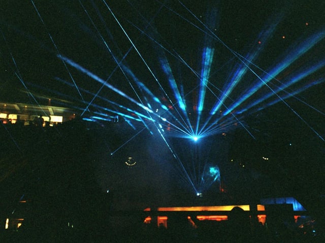 Do you remember the impressive laser show at Majestyk?