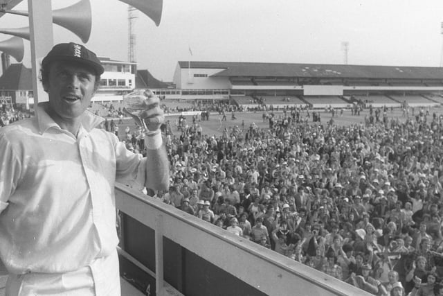 Share your memories of life ion Leeds in 1977 with Andrew Hutchinson via email at: andrew.hutchinson@jpress.co.uk or tweet him - @AndyHutchYPN