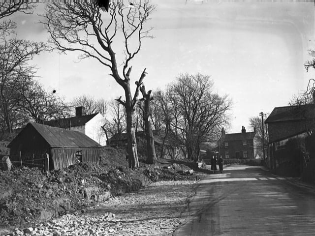 Hardhorn Road looking towards the junction with Fairfield Road to the left and Smithy Lane to the right