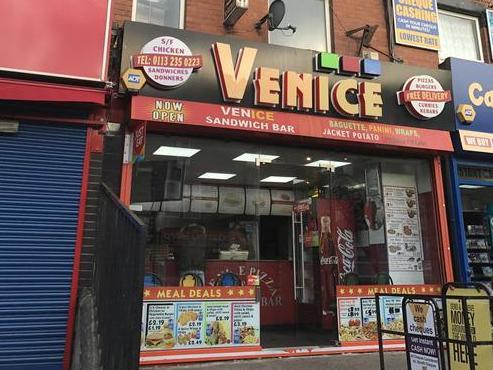 A takeaway currently offering pizza, kebab, burgers, chicken and curry on Hampton Crescent in East End Park. Call National Business Sales on 0161 506 8859 for more.