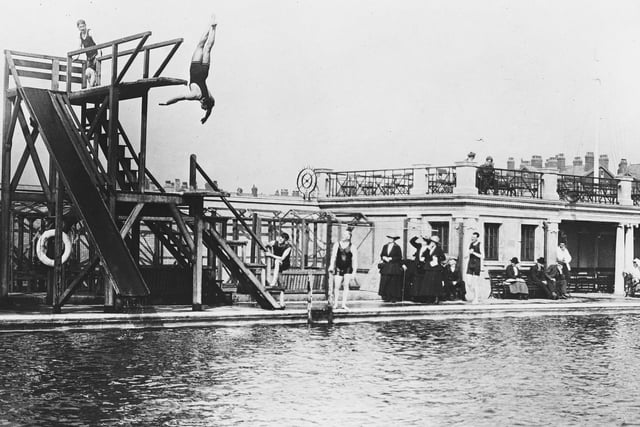 St Annes' open air swimming pool in the early 1920s