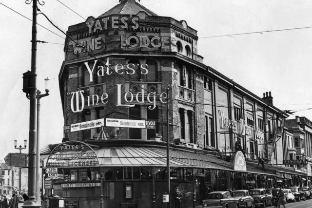 It became Yates's Wine Lodge in 1896, but was demolished, following a devastating fire in February 2009.