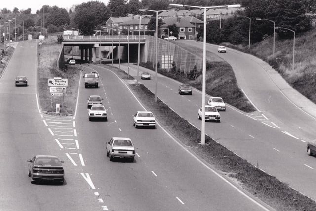 Share your memories of Stanningley Bypass with Andrew Hutchinson via email at: andrew.hutchinson@jpress.co.uk or tweet him - @AndyHutchYPN