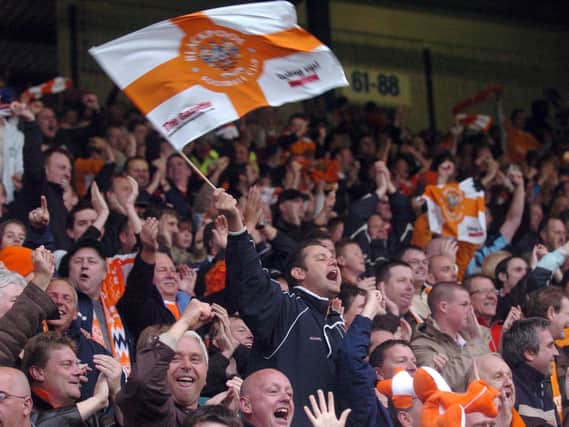 Blackpool claimed an eighth straight win to take a slender one-goal advantage into the second leg