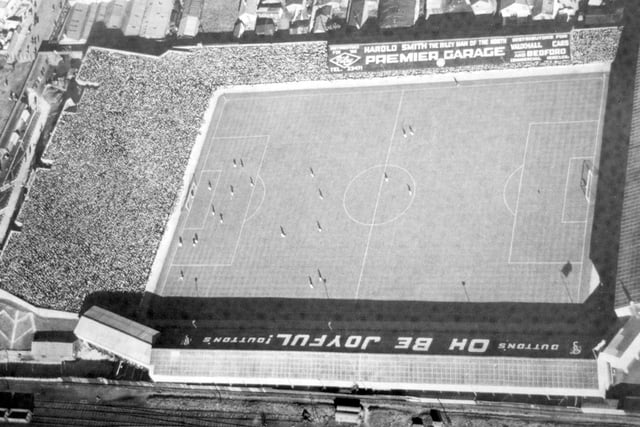 Aerial shot of Bloomfield Road in the 1950s